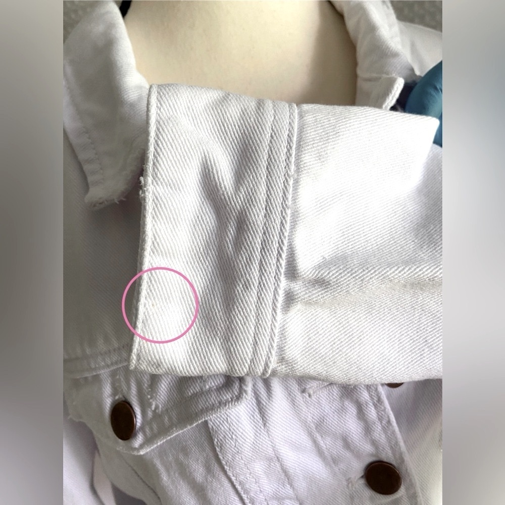 Women’s Oneteaspoon OVERSIZED Distressed White Denim Jacket size XS (fits S-M-L) - Picture 8 of 16